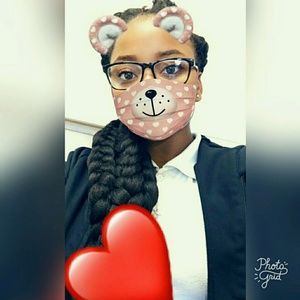 Meet your Posher, Madison